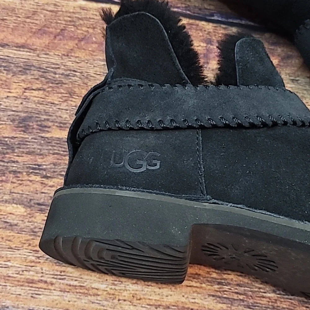 UGG McKay Boots - Picture 3 of 16